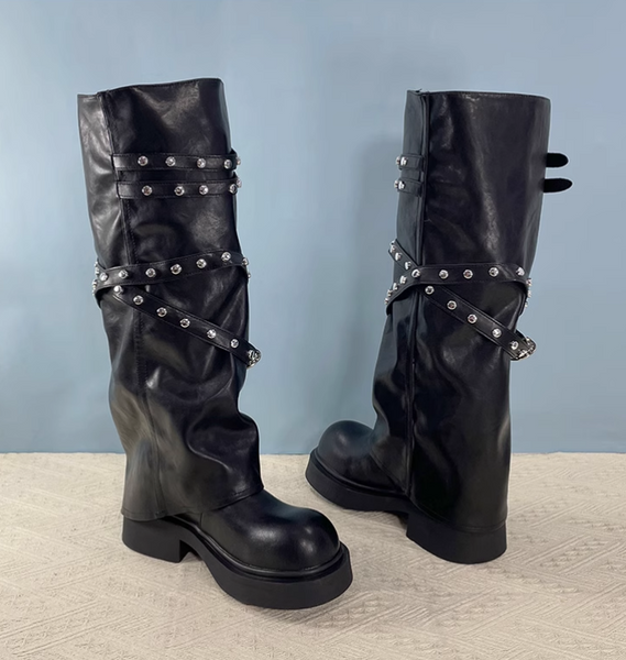 ZOUZIO SWEET PUNK STUDDED PLATFORM WOMEN'S BOOTS