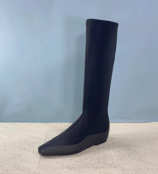 ROXAPE FLAUNT SUPERMODEL KNEE-HIGH BOOTS WITH HIDDEN HEELS