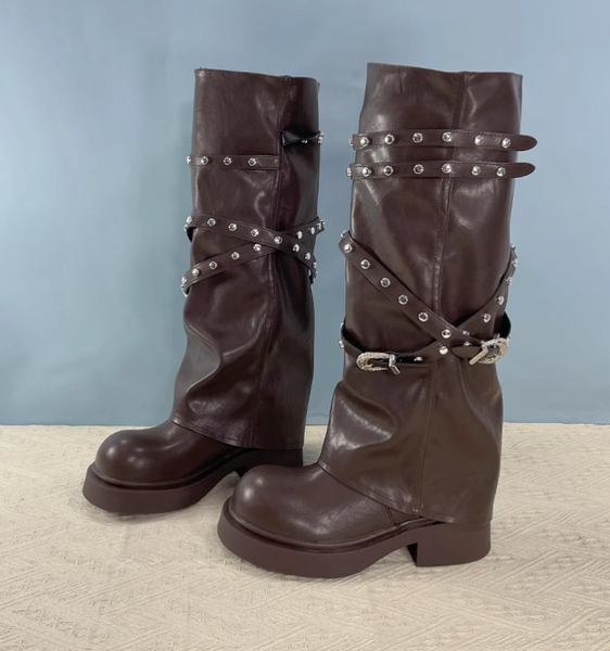 ZOUZIO SWEET PUNK STUDDED PLATFORM WOMEN'S BOOTS