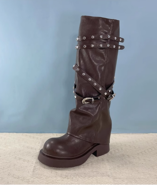 ZOUZIO SWEET PUNK STUDDED PLATFORM WOMEN'S BOOTS