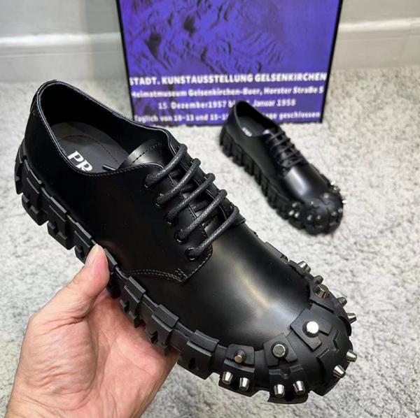 AXPRO PRATTO CASUAL LEATHER SHOES WITH RIVETS