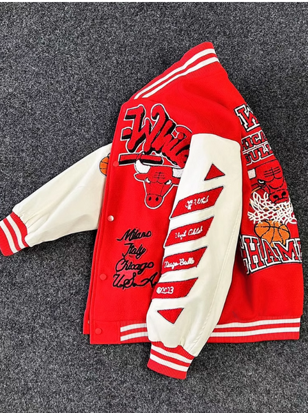 OFF PREMIUM WHITE CHICAGO STREETWEAR BULL BASKETBALL BOMBER JACKET