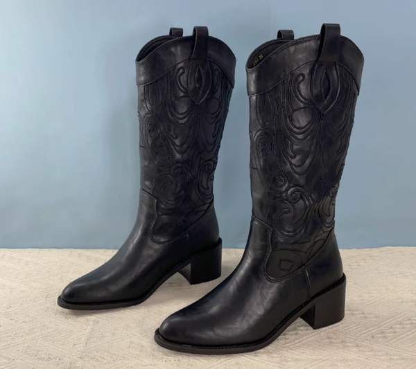 VINTAGE WESTERNER COWGIRLS HIGH HEELED LEATHER BOOTS