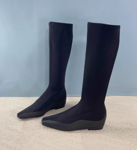 ROXAPE FLAUNT SUPERMODEL KNEE-HIGH BOOTS WITH HIDDEN HEELS