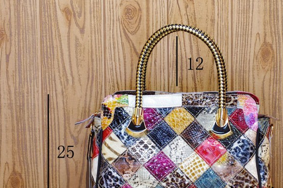 THE WOMAN TIME SNAKE LEATHER SLUNG HANDBAG IN MULTI COLOR - boopdo