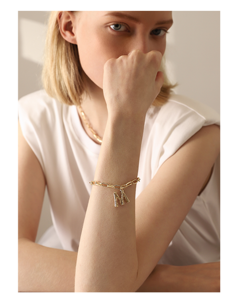 UZL DESIGN CHAIN BRACELET IN GOLD PLATED WITH LETTER M PENDANT - boopdo