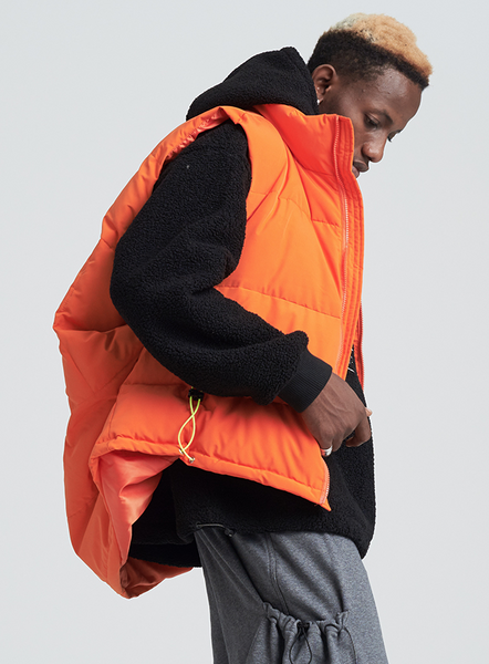 SHOTE SINN HE ON THE EDGE DESIGN TURTLENECK THICK WAISTCOAT - boopdo