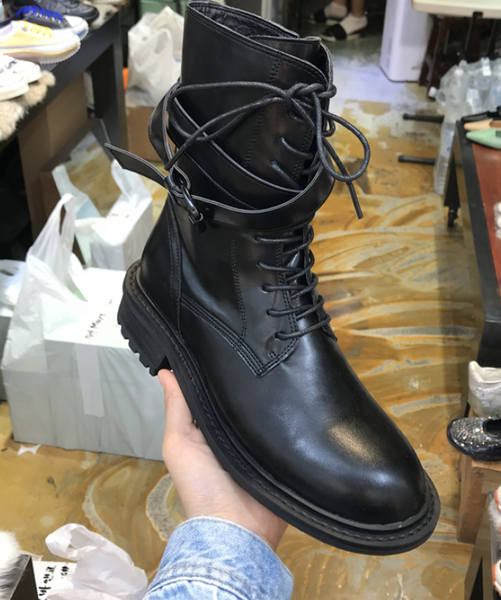 LUXE SEVEN DESIGN LACE UP HIKER BOOTS IN BLACK - boopdo