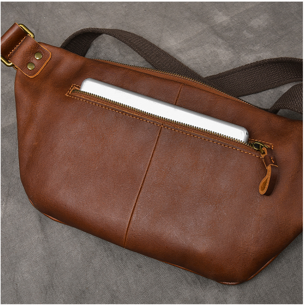 TWENTY FOUR STREET DUAL USE CHEST MESSENGER LEATHER BAG IN COFFEE COLOR - boopdo