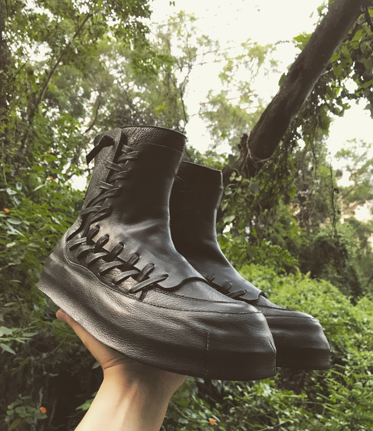 NESERV HYPE BEAST BOYS JAPANESE DESIGN MID SNEAKER BOOTS NESERV HYPE BEAST BOYS JAPANESE DESIGN MID SNEAKER BOOTS