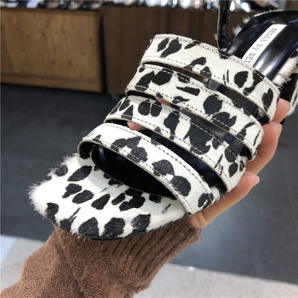 LUXE SEVEN DESIGN MULTI STRAP HEELED SANDALS IN ANIMAL PRINT - boopdo