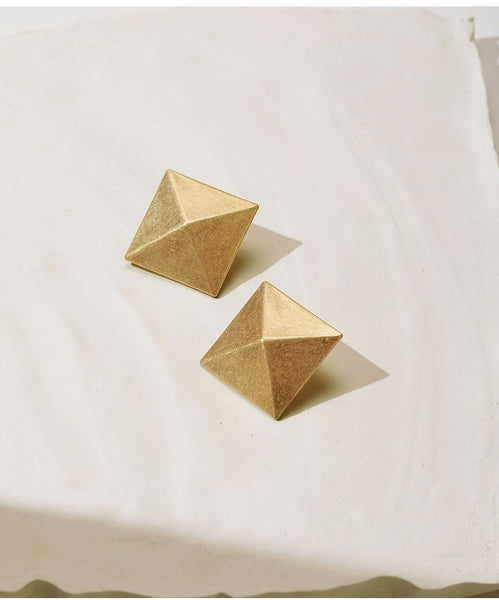 UZL DESIGN TEXTURED LARGE SQUARE EARRINGS IN GOLD PLATED - boopdo