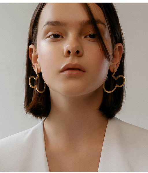 UZL PULL THROUGH EARRINGS IN MICKEY MOUSE DESIGN IN GOLD PLATE - boopdo