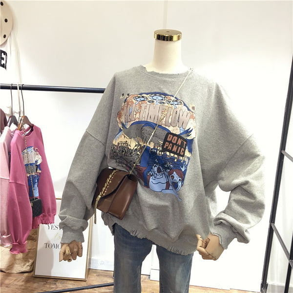 SIMDA LONG SLEEVE SWEATSHIRT WITH GRAPHIC PRINT - boopdo