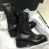 DONNA LIMAO BRITISH RETRO STYLE LOW HEELED LEATHER BOOTS IN BLACK - boopdo
