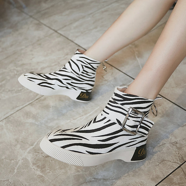 DUREO PORTE MARTIN BACK ZIP BOOTIES IN ZEBRA - boopdo