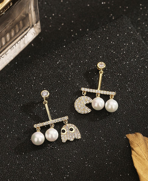 UZL DESIGN EARRINGS WITH CRYSTAL AND PEARL DETAIL - boopdo