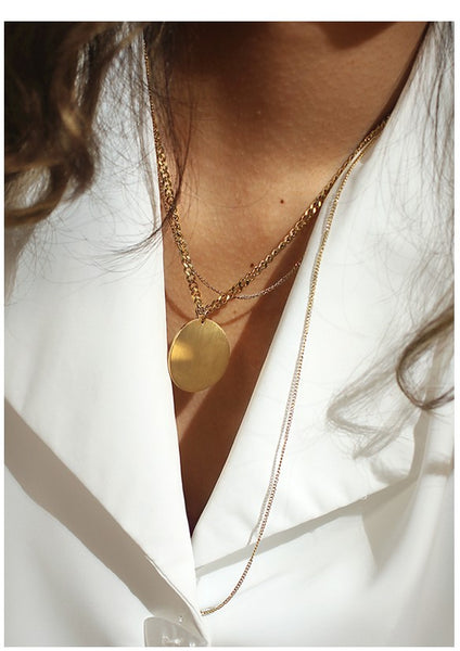 UZL DESIGN MULTIROW NECKLACE WITH COIN PENDANT IN GOLD PLATE - boopdo