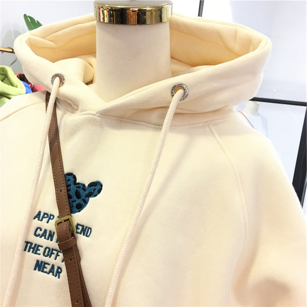 SIMDA HOODIE WITH CHEST EMBROIDERY - boopdo