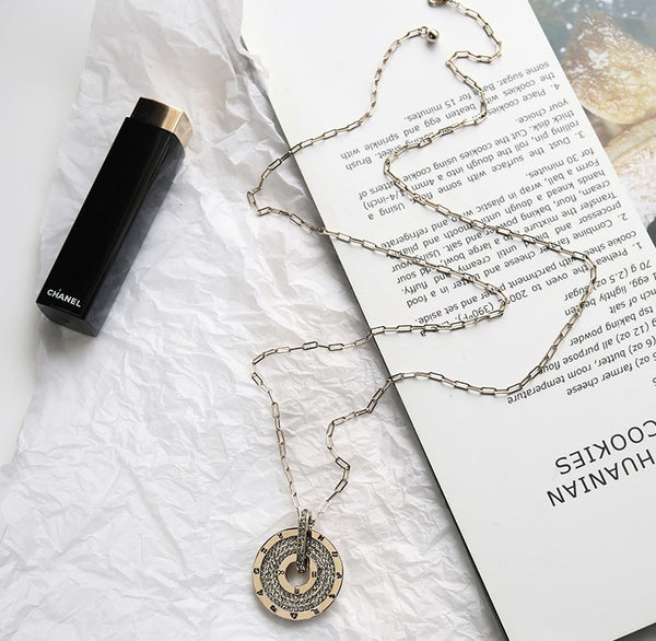 UZL DESIGN ADJUSTABLE CHAIN NECKLACE WITH VINTAGE INSPIRED COIN PENDANT IN GOLD PLATED - boopdo