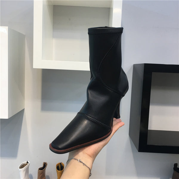 LUXE SEVEN DESIGN SHAPED HEEL ANKLE BOOTS - boopdo