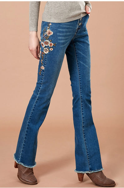 ARTKA EMBROIDERED HIGH RISE FLARE JEANS - boopdo