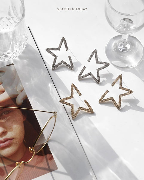 UZL DESIGN GOLD PLATED LARGE OPEN STAR EARRINGS IN CRYSTAL - boopdo