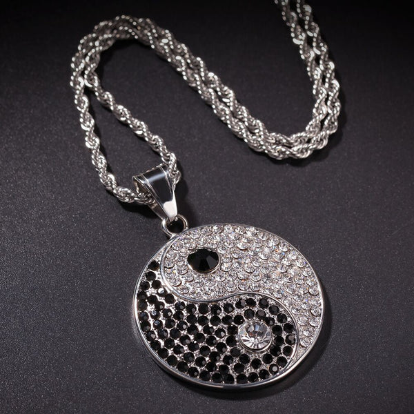 FOOGIE TURF TAI CHI PENDANT NECKLACES - boopdo
