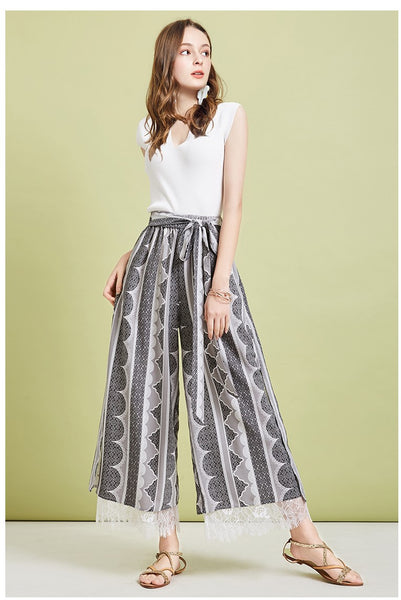 ARTKA SIDE SPLIT WIDE LEG LACE TRIM TROUSERS IN PRINT - boopdo