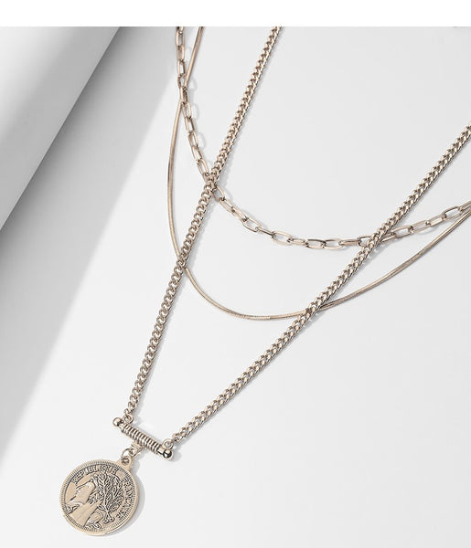 UZL DESIGN MULTIROW NECKLACE WITH COIN PENDANT IN GOLD PLATE - boopdo