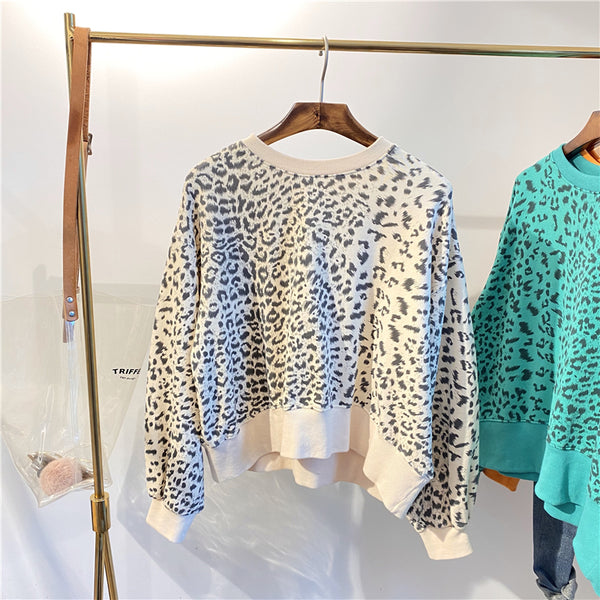 SIMDA BALLOON SLEEVE SWEATSHIRT IN ANIMAL PRINT - boopdo