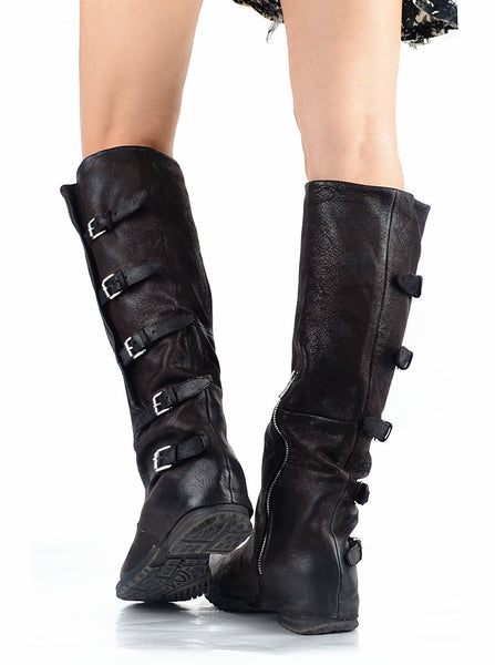 PROVA PERFETTO ROMAN SQUARE TOE KNEE HIGH LEATHER BOOTS IN BLACK - boopdo