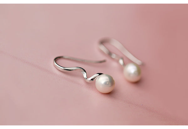 SILVER OF LIFE PULL TROUGH EARRINGS WITH PEARL DROP - boopdo