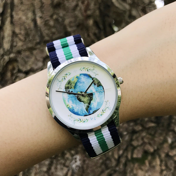 GOGH OIL PAINTING WORLD GLOBE VINTAGE DESIGN WATCH - boopdo