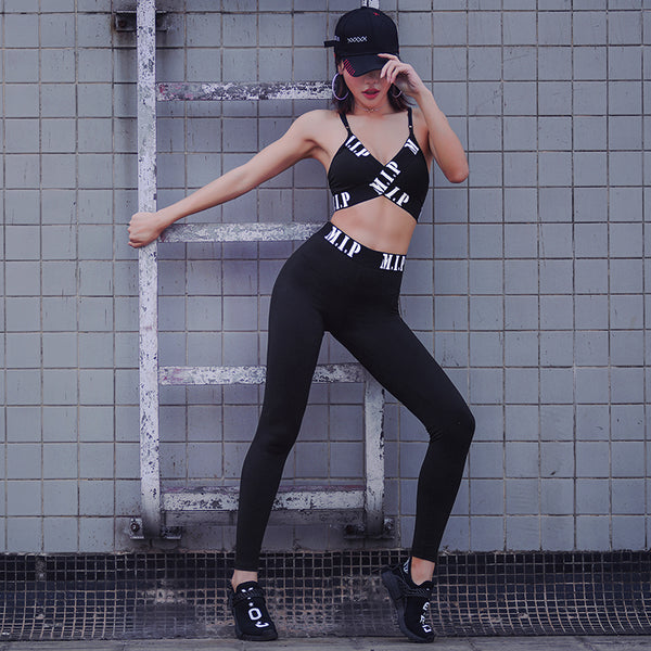 MIP SPORTS BRA TOP AND LEGGINGS WITH TAPING - boopdo