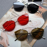 ULTIMATE JOURNAL LAYERED SPECTACLE SHAPE SUNGLASSES - boopdo