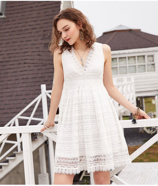 ARTKA LACE MINI DRESS IN WHITE - boopdo